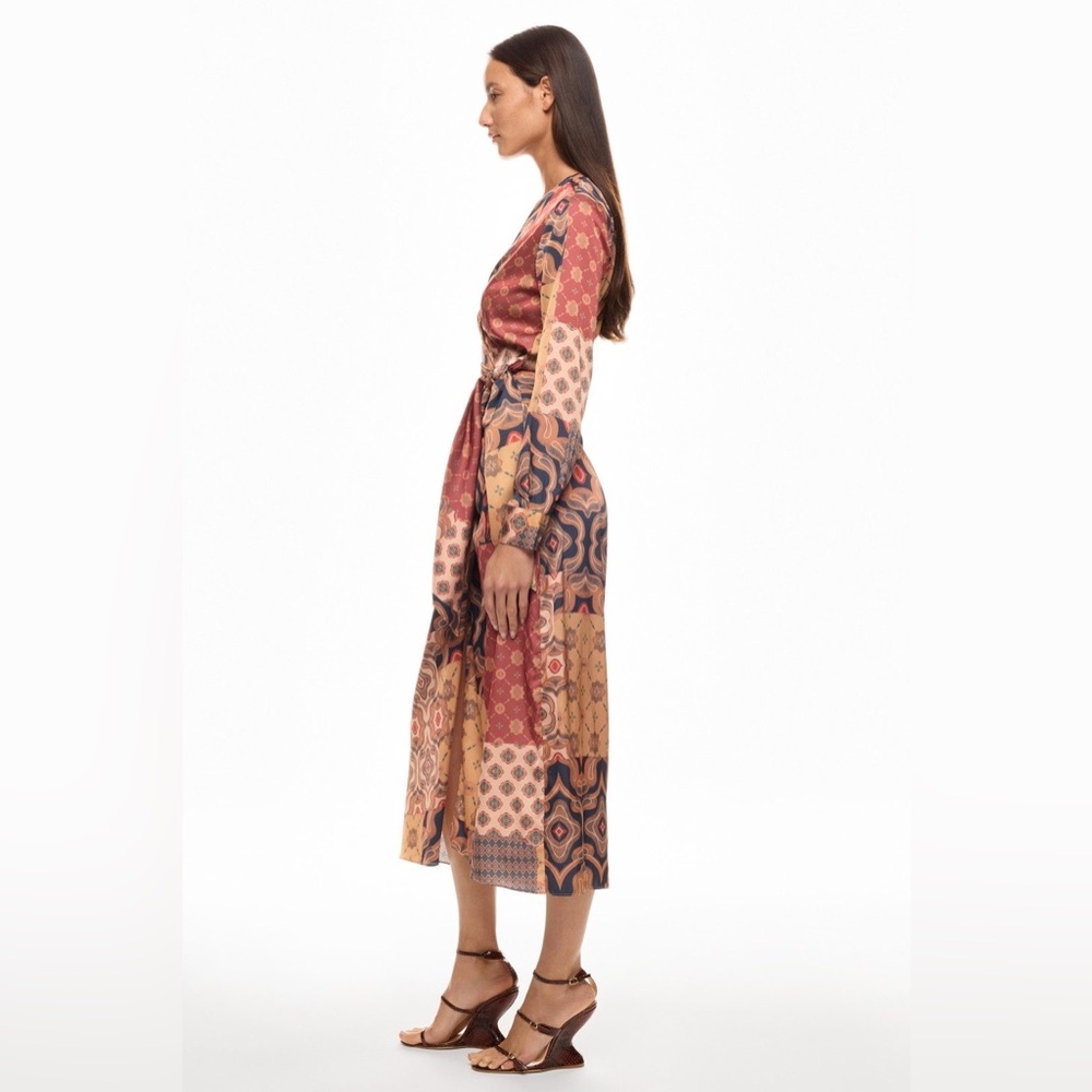 Misa Eliza Patchwork Wrap‎ Dress - Picture 13 of 14